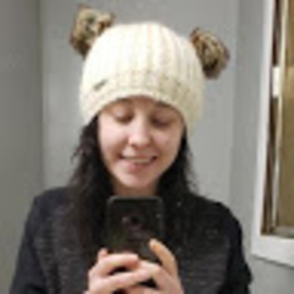 Meet your Posher, Christina